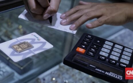 Harga Emas Terus Menggila, Tembus Rp2,32 Juta per Gram