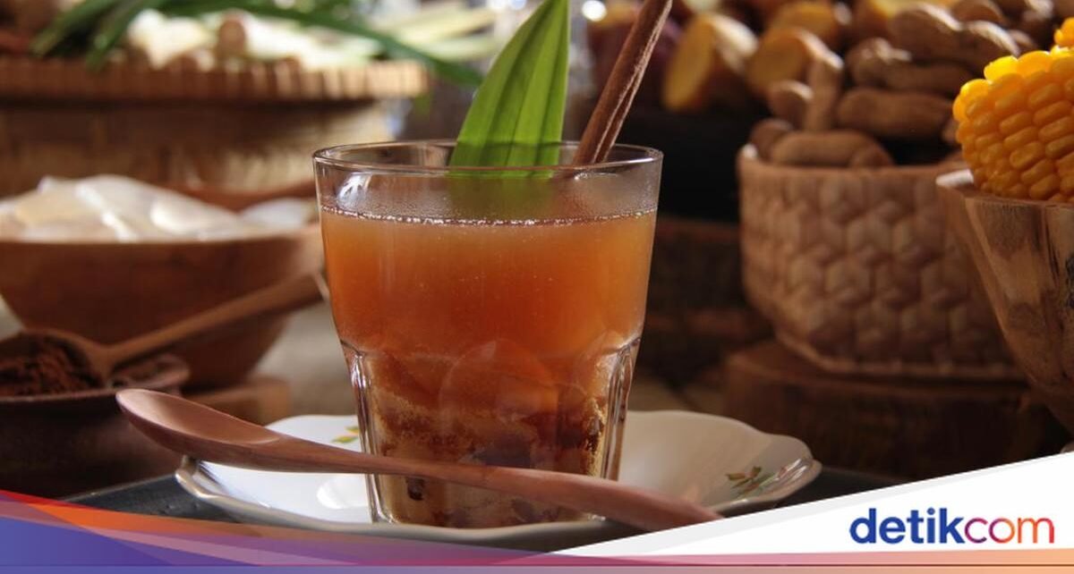 Daftar 7 Minuman Terenak Asli Indonesia Versi TasteAtlas 2025