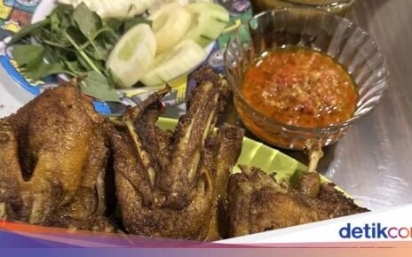 10 Bebek Goreng di Surabaya yang Nikmatnya Melegenda