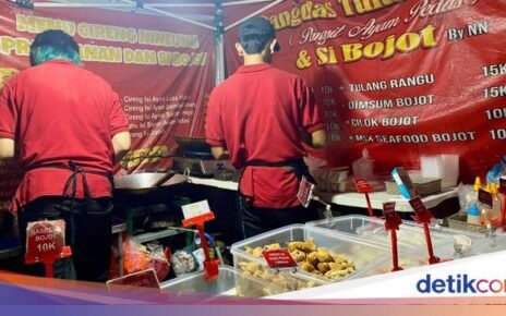 Jajan Cireng Prasmanan Viral di Depok yang Bisa Laris 1.000 Buah Sehari