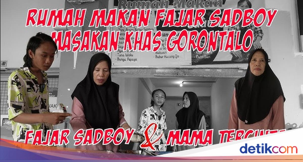 Fajar Sadboy Kini Jualan Ayam Woku hingga Bubur Manado, Intip Potretnya!
