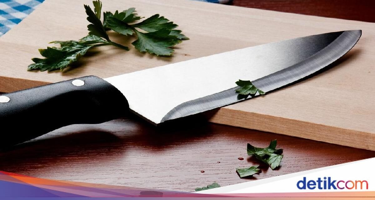 5 Tips Membersihkan Pisau Dapur dengan Tepat, Dijamin Bebas Karat!