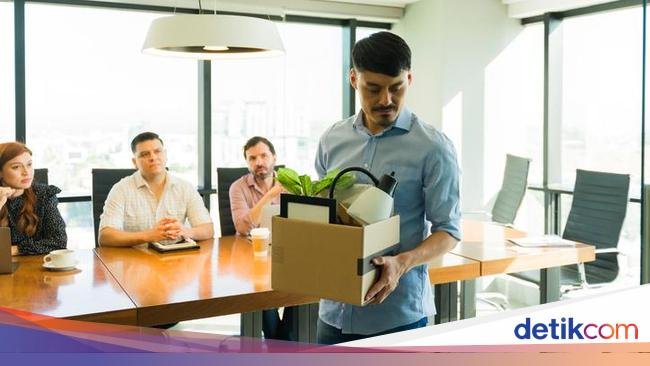 Malu Dipecat karena Salah Makan Bekal, Pegawai Ini Gugat Perusahaan
