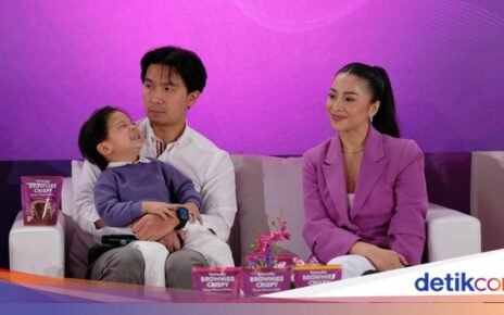 Cerita Nikita Willy soal MPASI dan Hadapi GTM Issa-Nael