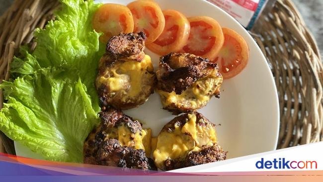 Resep Cheesy Lava Spicy Chicken yang Kejunya Lumer Creamy