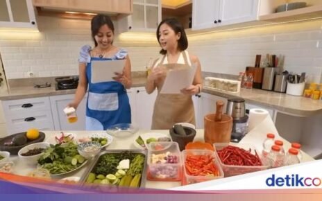 Nikita dan Nona Willy Belajar Masak Sambal, Langsung Bikin Heboh di Dapur!