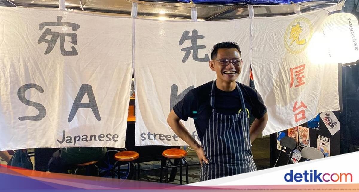 Lepas Jabatan Corporate Chef, Pria Ini Jual Ramen Gerobakan di Pangpol