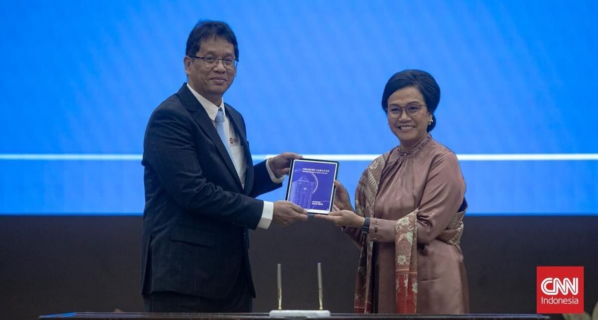 Sri Mulyani Resmi Serahkan Jabatan Menkeu ke Purbaya Sadewa