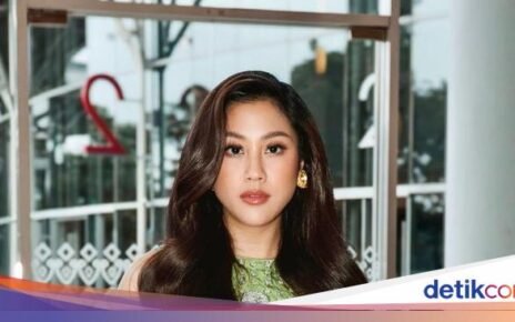 Potret Sherina Munaf Nikmati Kopi hingga Masak Makanan Turki