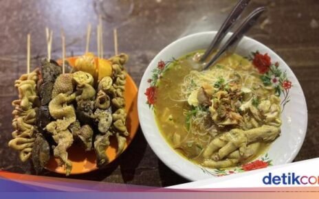 Efek Menghangatkan Sayur Bayam hingga Soto Ceker Ayam Legendaris di Gandaria