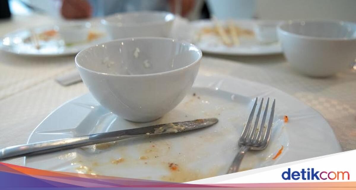 Arti Kebiasaan Beberes Meja hingga Makanan yang Bisa Kencangkan Tangan