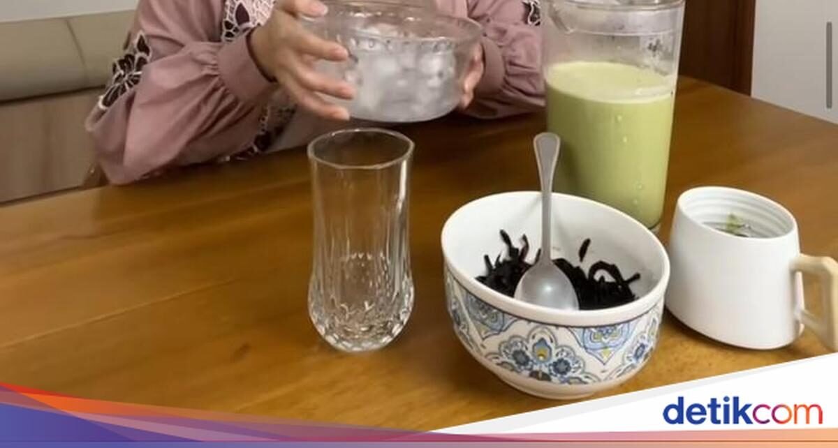 Tya Ariestya, Juragan Kos yang Hobi Jajan Durian hingga Donat
