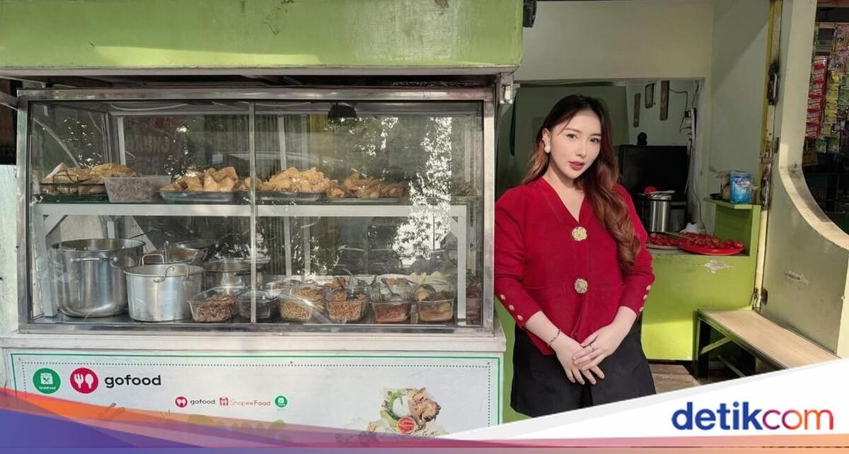 Dari Sales ke Penjual Penyetan, Kisah Inspiratif Cece Cantik di Surabaya