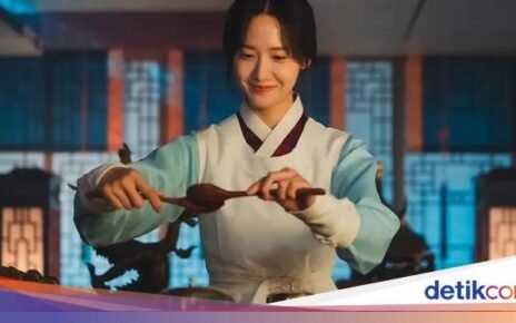 Totalitas! Yoona SNSD Ikut Kursus Masak Demi 'Bon Appetit Your Majesty'