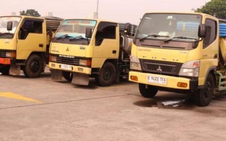 Curhat Tukang Sedot WC, Dulu Kipasan Duit Sekarang Order Sulit