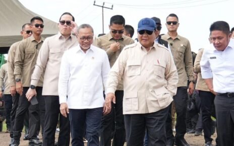 77 Persen Publik Nilai Kebijakan Zulhas Sejahterakan Petani