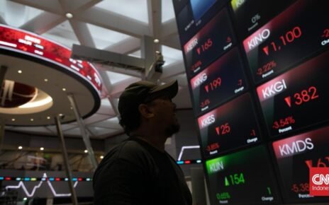 IHSG Tiba-tiba Anjlok 1,5 Persen, Ada Apa?