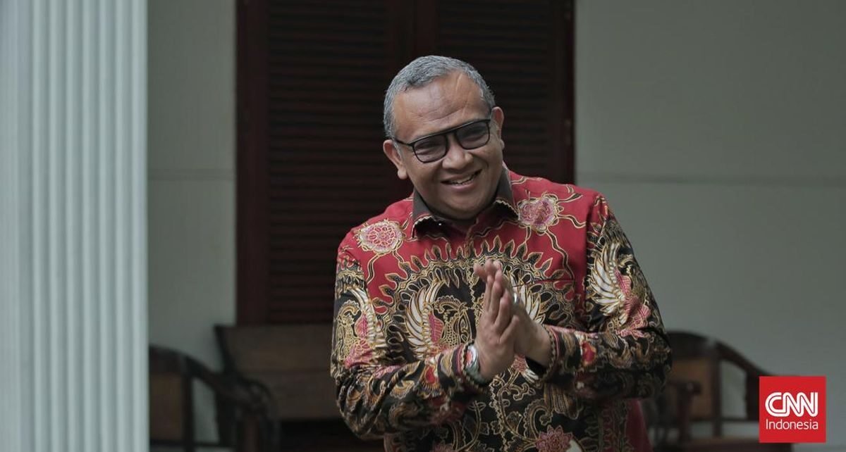 Wamenaker Siap Pangkas Ratusan Regulasi yang Persulit Industri Rokok