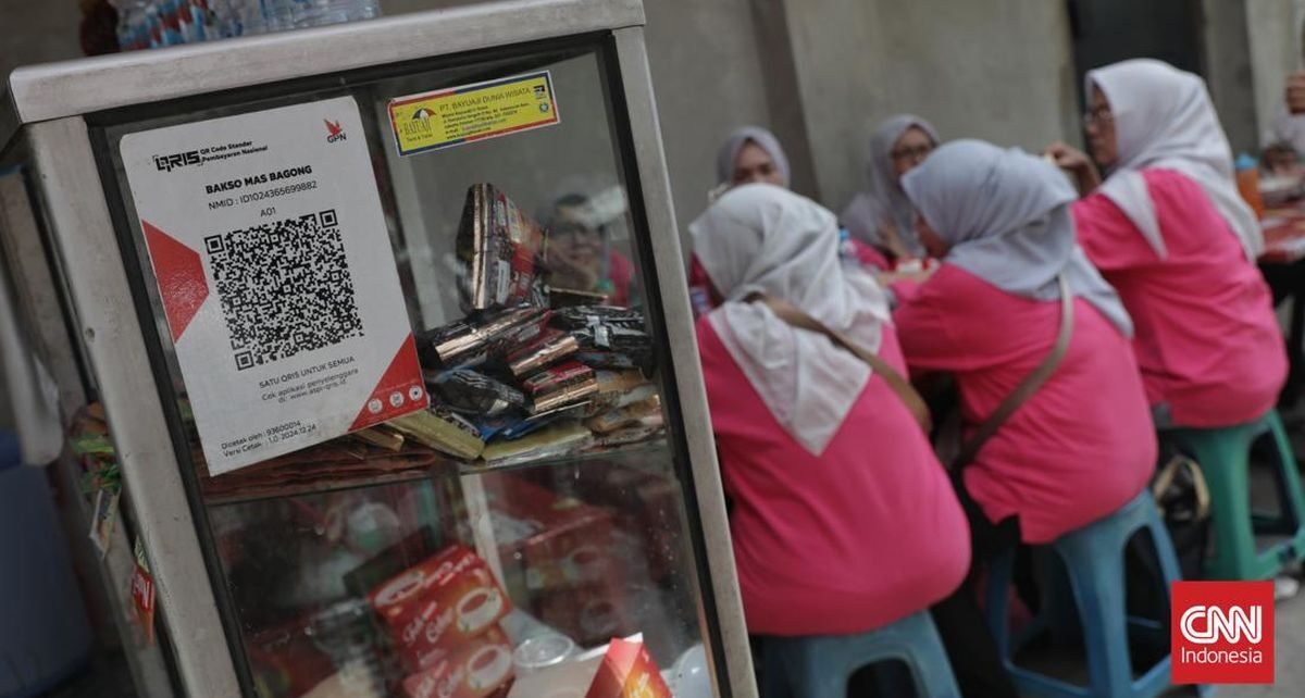 Seluruh Pasar DKI Bakal Pakai QRIS Mulai Tahun Depan