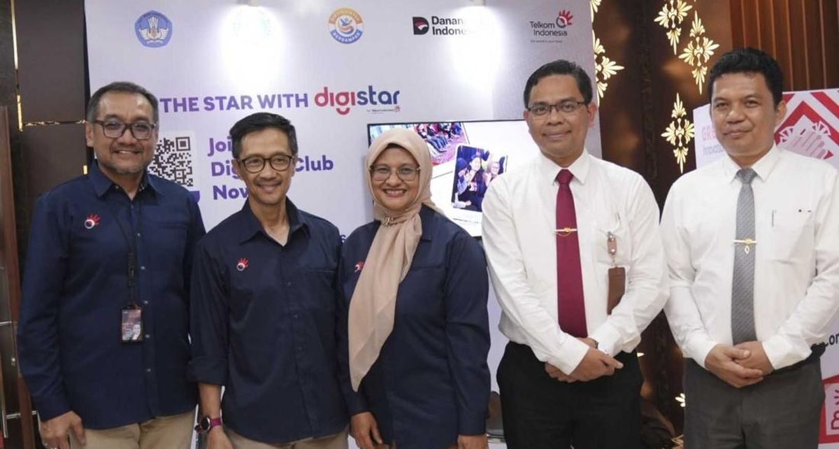 Telkom Hadirkan Program Digistar di Universitas Negeri Padang