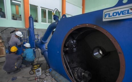 Berkat Pembangkit Hidro, Warga Pegunungan Arfak Hemat BBM Rp6,7 M