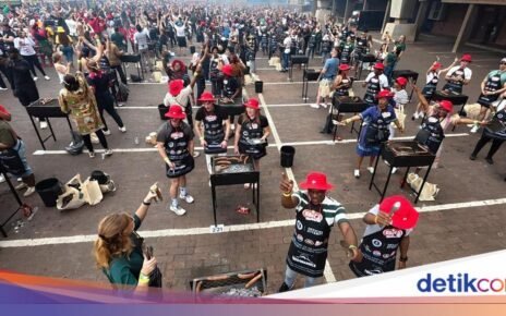 Aksi Ribuan Warga Panggang Daging Demi Pecahkan Rekor Dunia