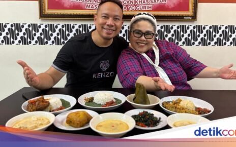 Lezatnya Ayam Bumbu Rujak dan Ayam 'Sang Gladiator' ala Mami Nunung