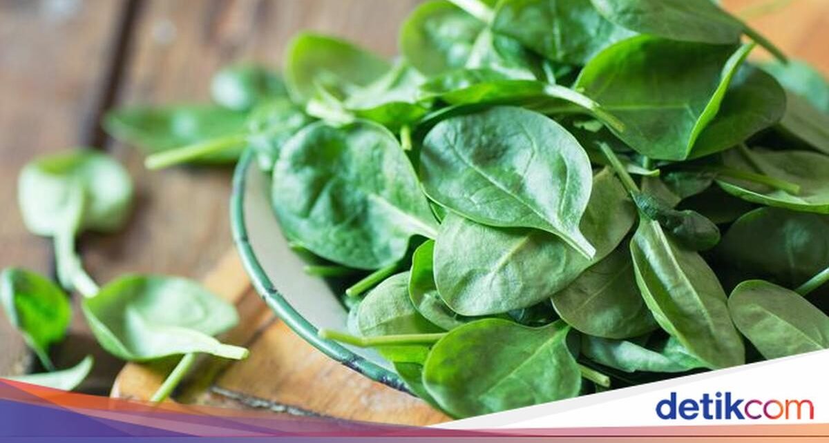 3 Rahasia Bayam Ampuh Turunkan Berat Badan, Konsumsi Rutin Yuk!