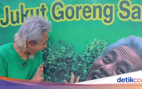 Epy Kusnandar dan Istri Kompak Jualan Jukut Goreng, Begini Potretnya!