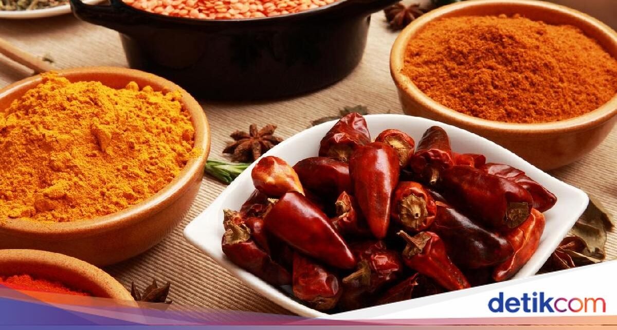 Rahasia Tahan Pedas! Begini 4 Trik agar Makan Cabai Gak Menyiksa