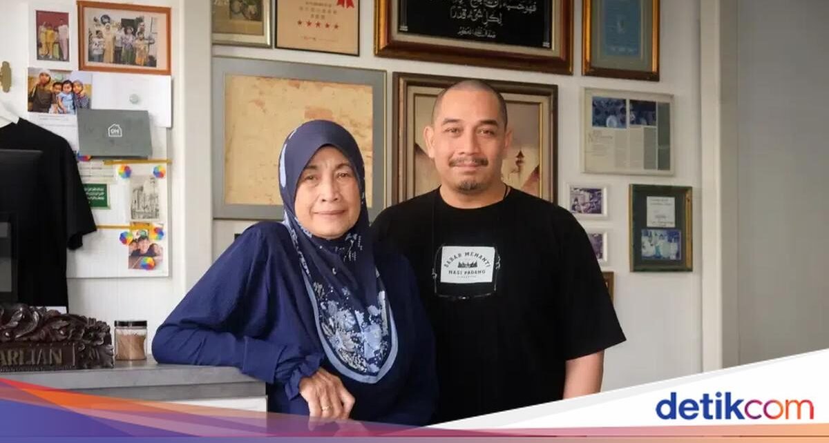Kisah Mantan Broker Kapal Tergerak Lanjutkan Bisnis Resto Padang Legendaris