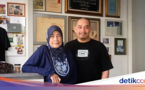 Kisah Mantan Broker Kapal Tergerak Lanjutkan Bisnis Resto Padang Legendaris