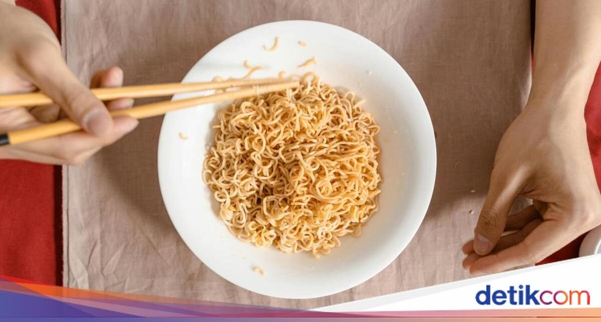 Sering Makan Mie Instan? Dokter Ungkap Fakta Soal Risiko Diabetes