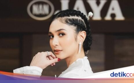 Mikha Tambayong Asyik Kulineran di Taiwan Hingga Ngopi di Jogja