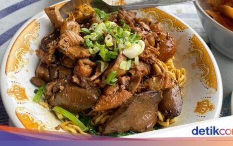 5 Racikan Mie Ayam Unik dan Sedap, Pakai Uritan hingga Jamur Tiram