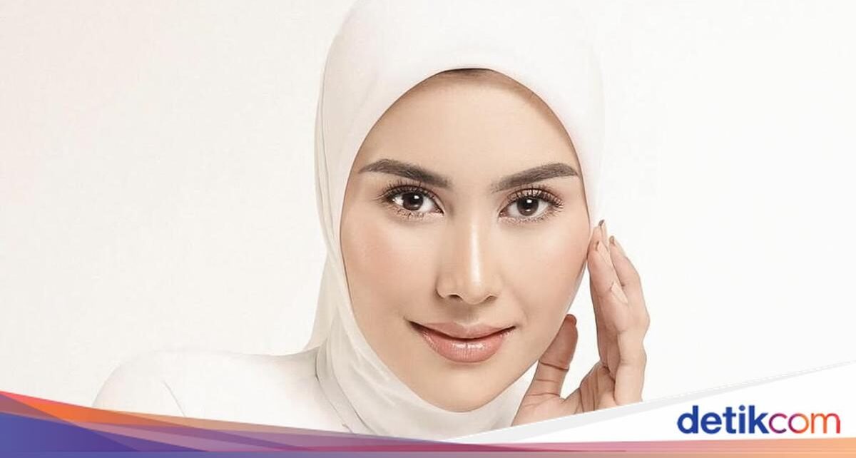 Potret Syahnaz Sadiqah Doyan Makan Sate Maranggi hingga Batagor