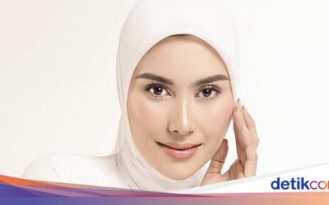 Potret Syahnaz Sadiqah Doyan Makan Sate Maranggi hingga Batagor