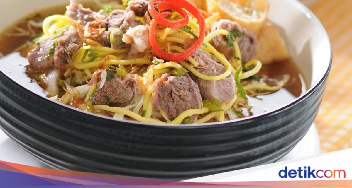 Resep Soto Mie Berkuah Bening yang Bikin Nyaman perut