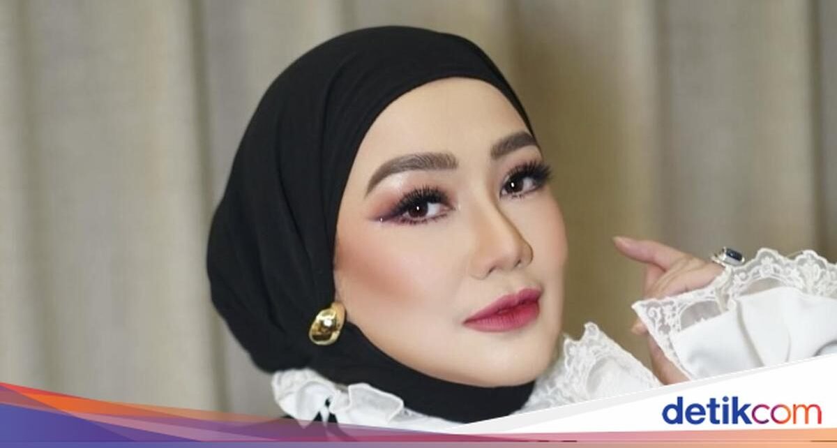 Reza Artamevia Kumpul Bareng Anak-Anaknya, Ngemil Kue hingga Pizza