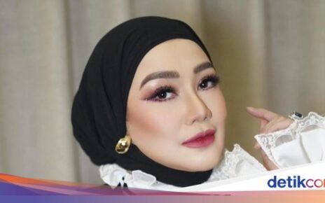 Reza Artamevia Kumpul Bareng Anak-Anaknya, Ngemil Kue hingga Pizza