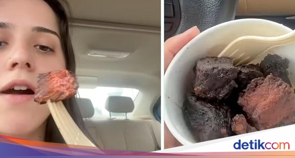 Zonk! Beli Steak di Restoran Malah Mirip Makanan Anjing Gosong