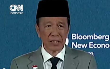 Jokowi Yakin AI Tak Akan Gantikan Peluang Kerja Manusia