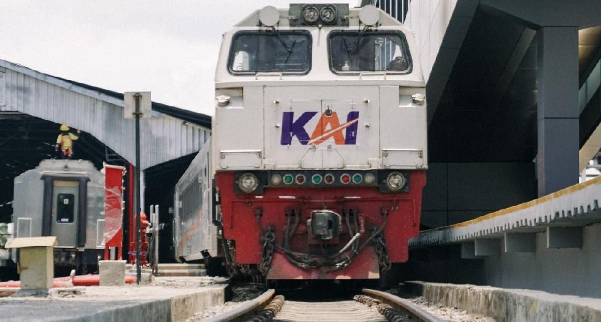 Tumbler Tertinggal di KRL Seperti Anita, Bagaimana Prosedur Resmi KAI?