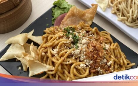 Adu Rasa 3 Mie Pedas Kekinian, Mana yang Paling Bikin Ketagihan?