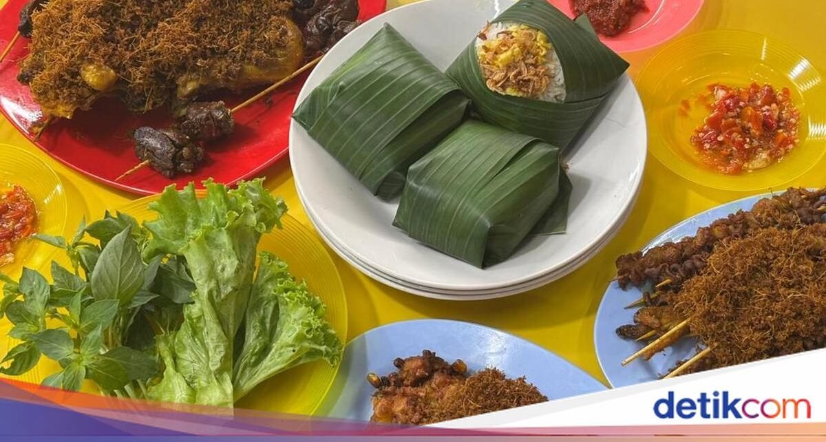 Gurihnya Nagih! Ayam Goreng Pinang Bertabur Serundeng Ada di Tebet