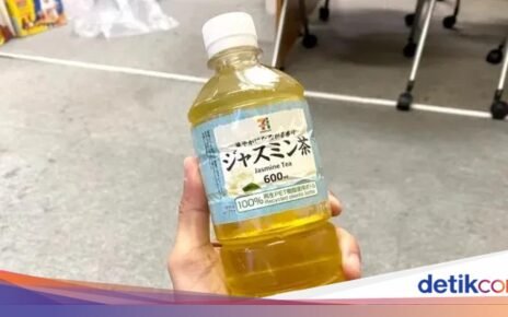 Bikin Jijik! Botol Teh Isi Urine Tiba-Tiba Muncul di Minimarket