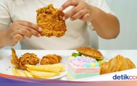 Kebanyakan Makan Junk Food Bisa Picu Risiko Depresi hingga 50%!