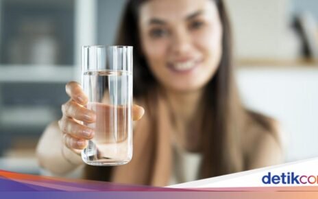 Penting! Begini Cara Minum Air yang Tepat agar Aman buat Kesehatan