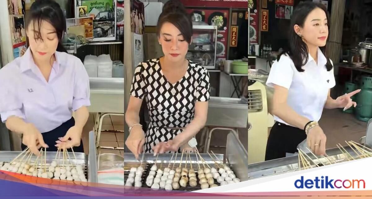 S3 Marketing! Penjual Sate Babi Cosplay Unik saat Jualan