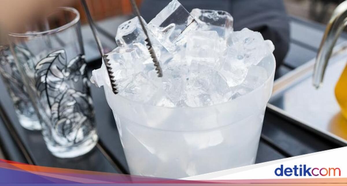 Tips Ampuh dari Bartender agar Es Batu dalam Minuman Tak Mudah Cair